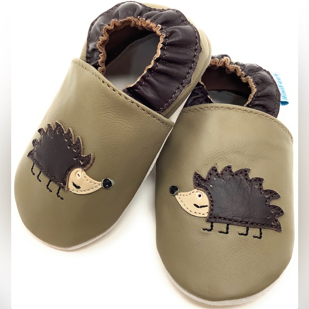 [BOGO ✨] MiniFeet Slip-On Moccasins 🦔